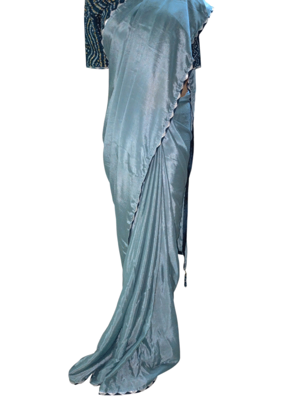 Crepe Silk Saree In Grey
