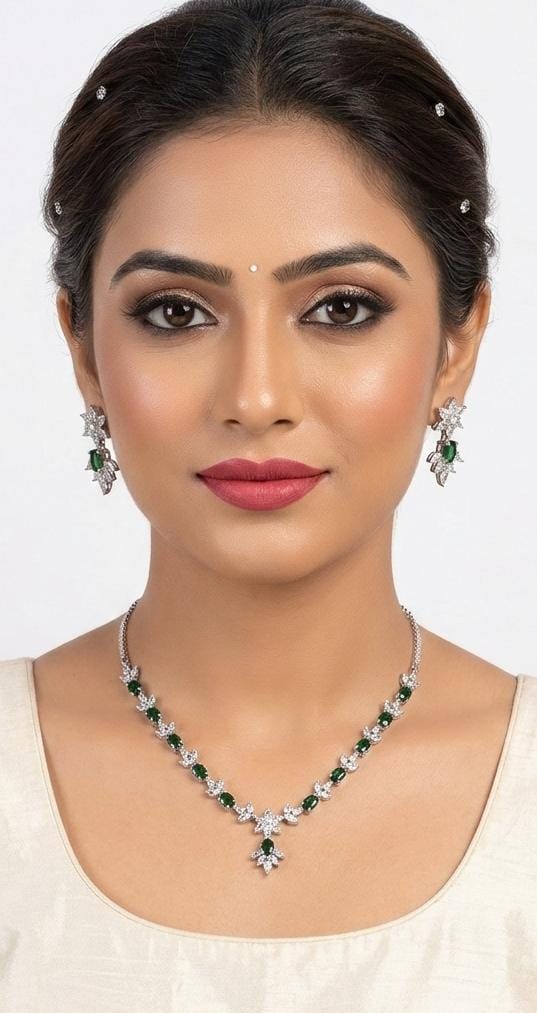 Green American Diamond Necklace - Image 2