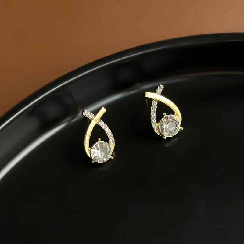 Elegant Crystal Stud Earrings for Women - Image 3
